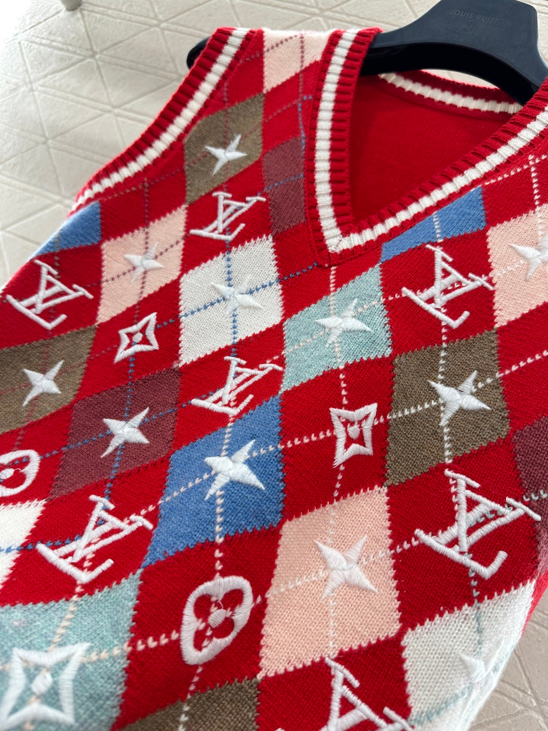 26SS NEW Embroidered Knit Vest