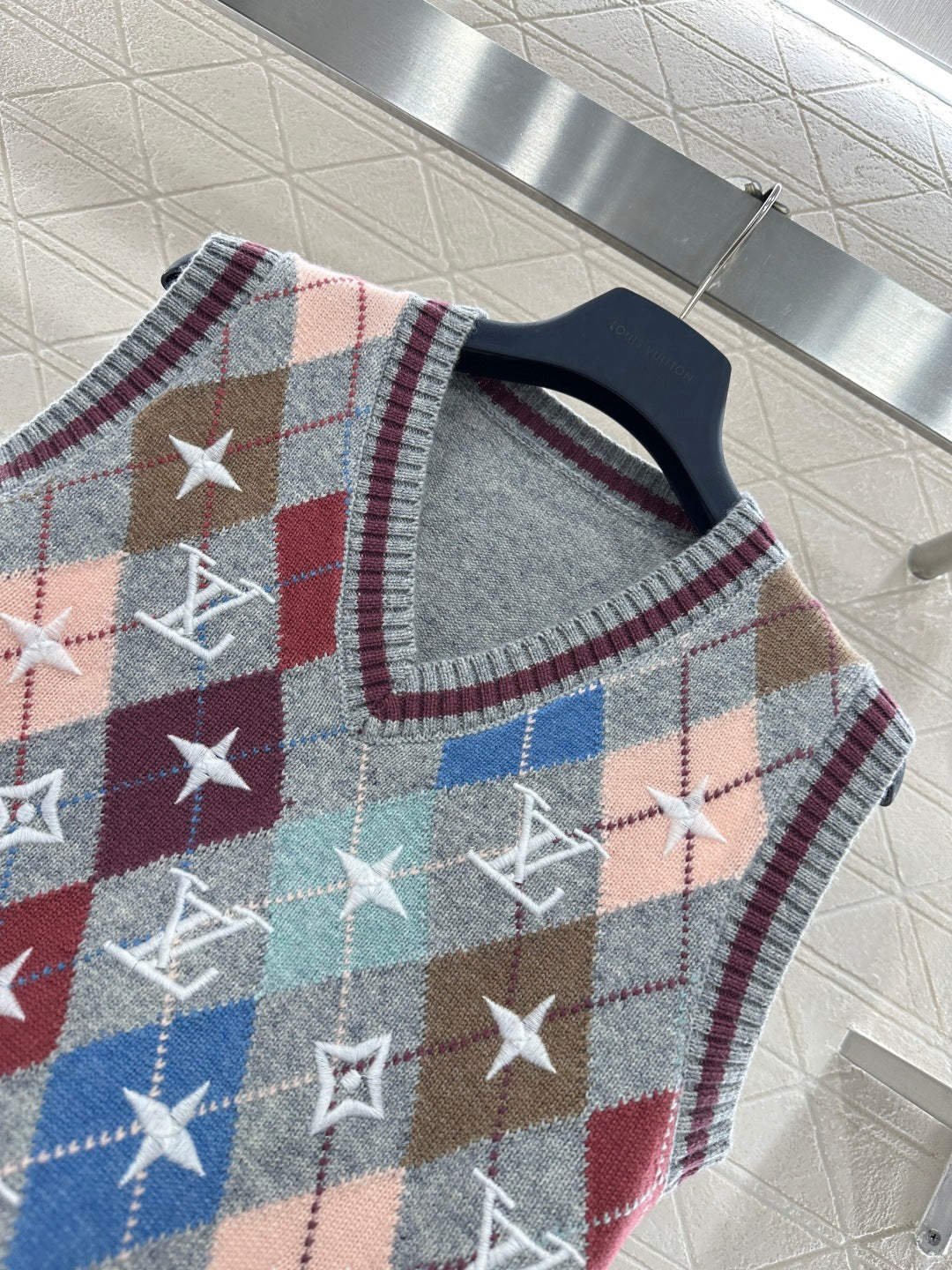 26SS NEW Embroidered Knit Vest