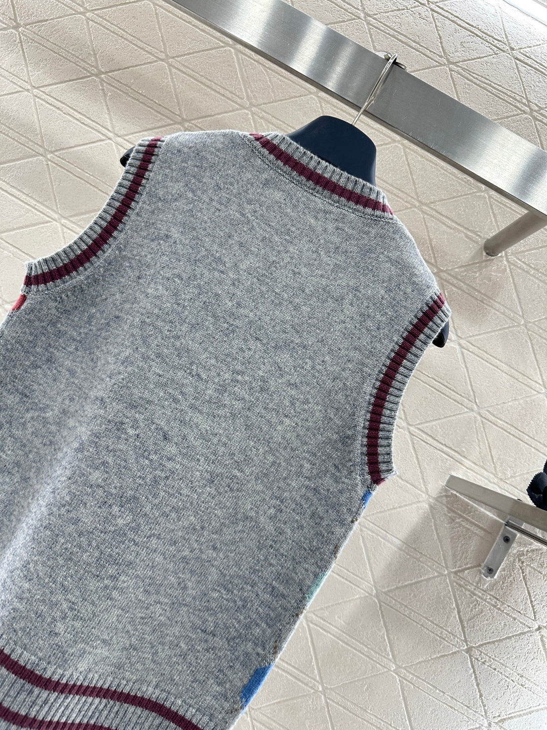 26SS NEW Embroidered Knit Vest