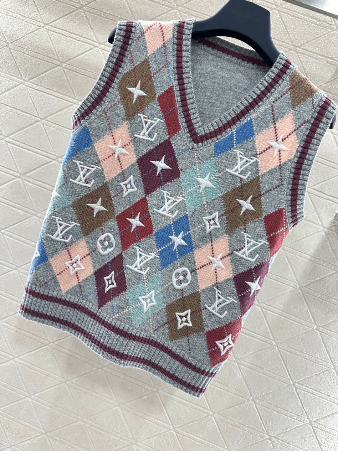 26SS NEW Embroidered Knit Vest