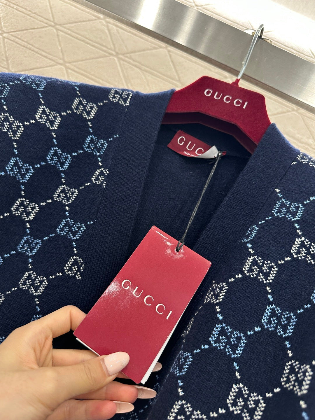 26SS NEUER Strickcardigan
