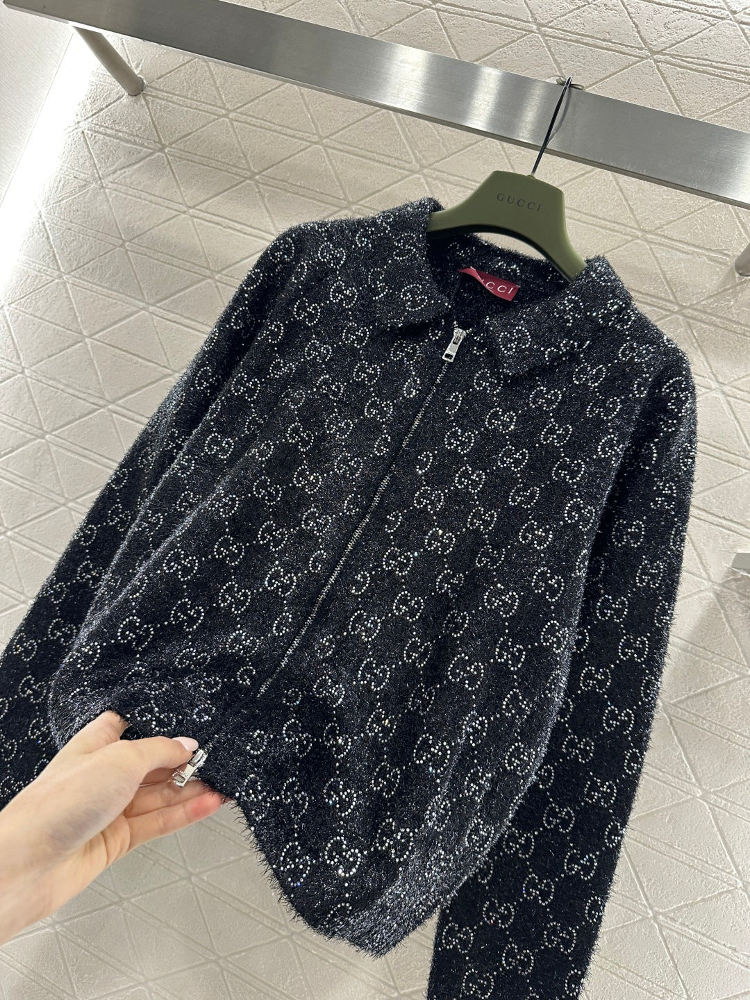 26SS NEUE Strickjacke