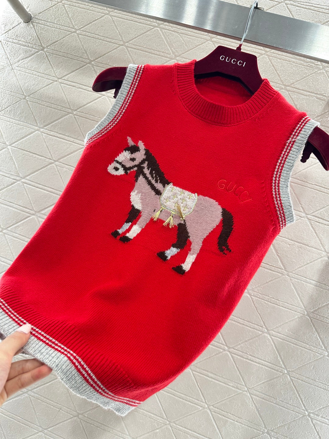 26SS NEW Knitted vest