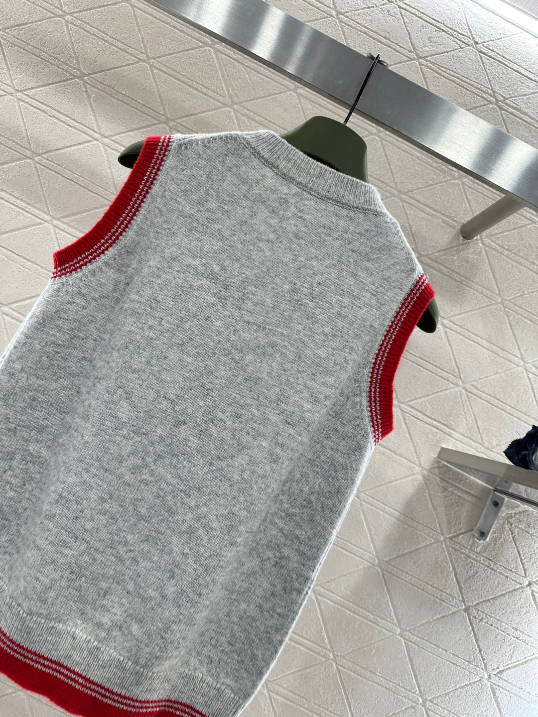 26SS NEW Knitted vest
