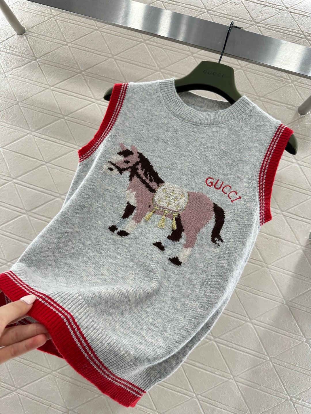 26SS NEW Knitted vest