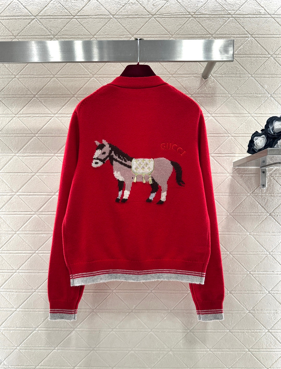 26SS NEUER Strickcardigan