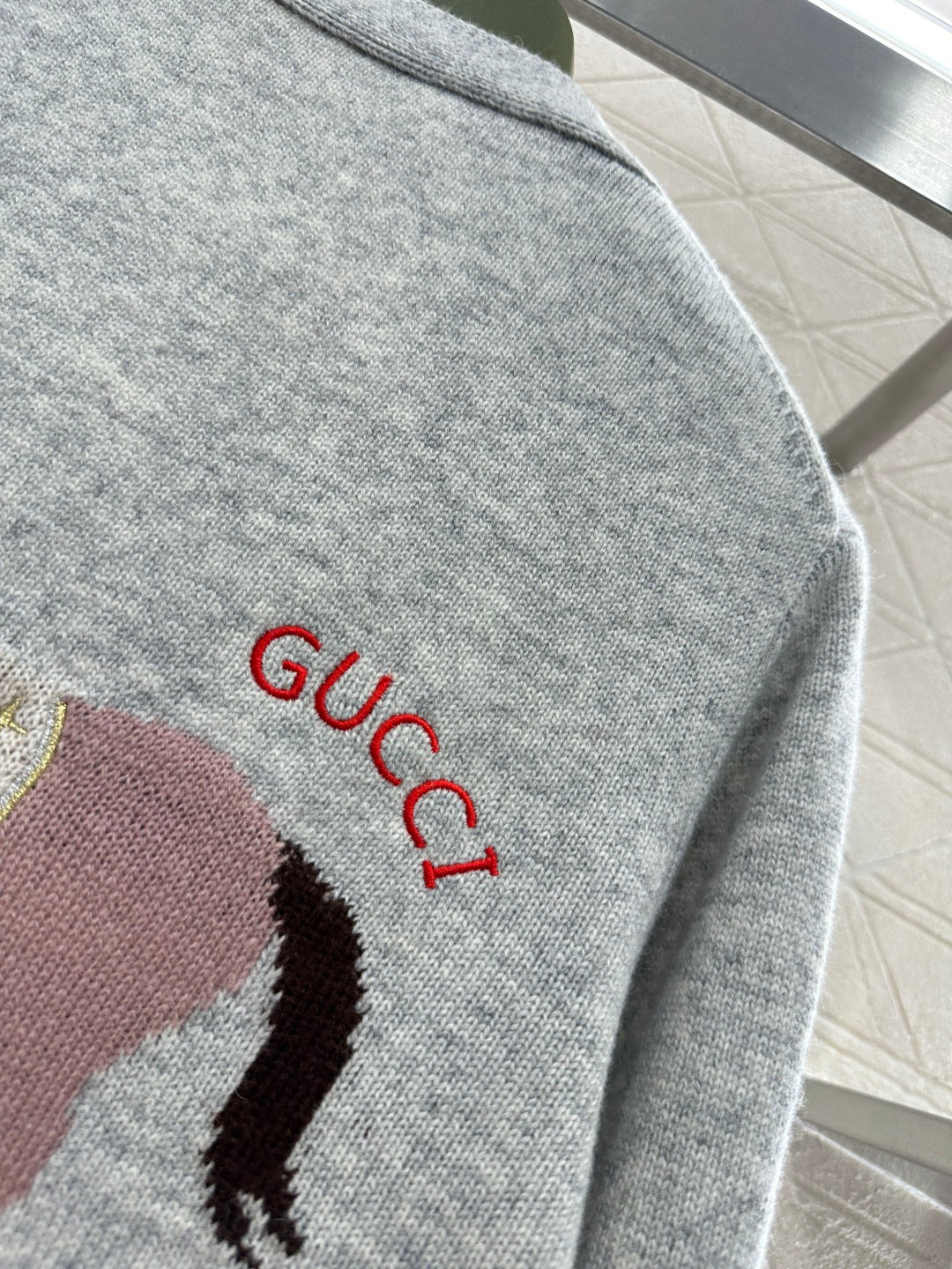26SS NEUER Strickcardigan