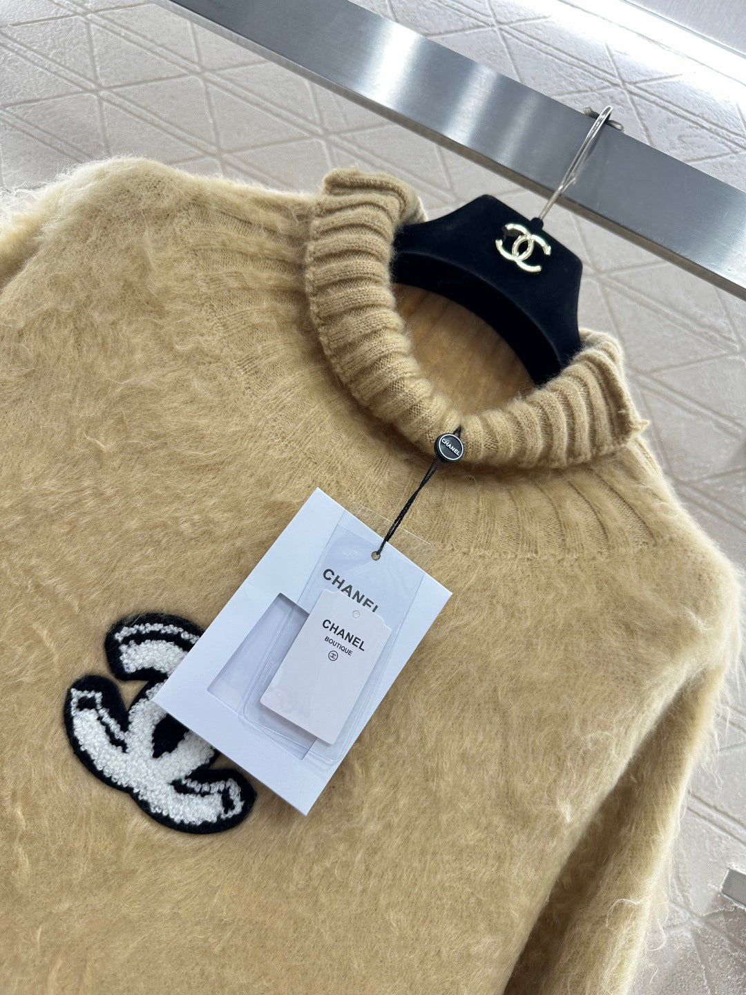 26SS Neuer Pullover
