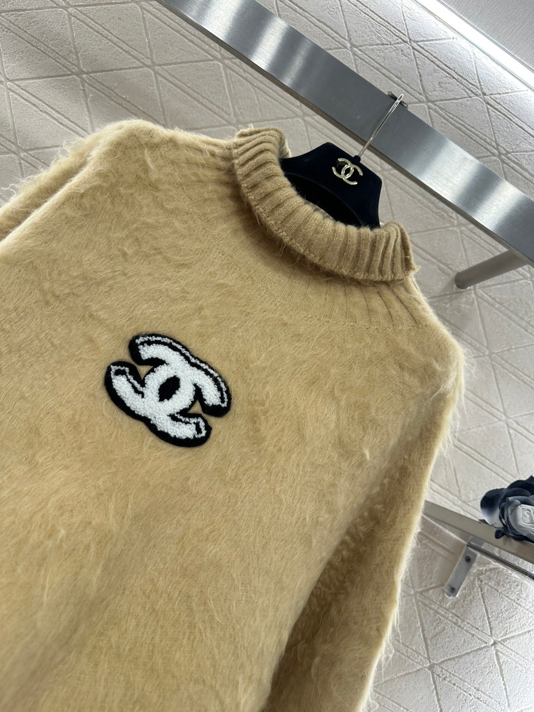 26SS Neuer Pullover