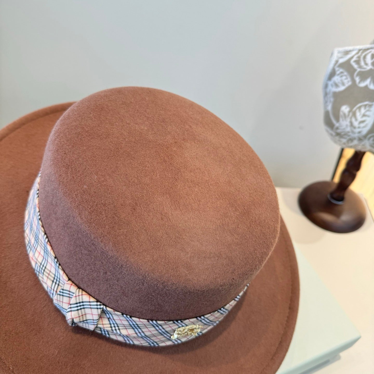 26SS NEUER Woll-Flat-Top-Hut