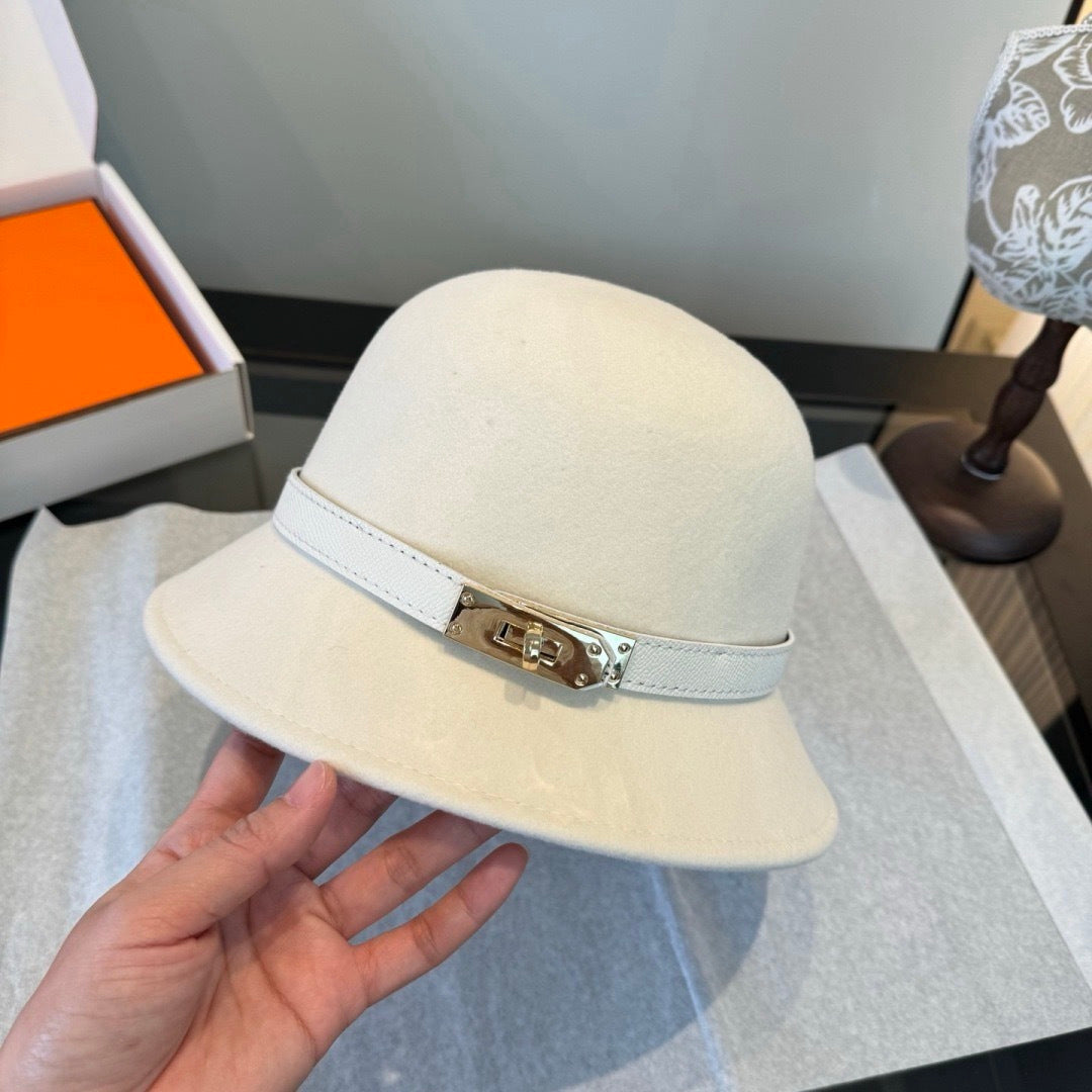 Gorro de lana nuevo PV26