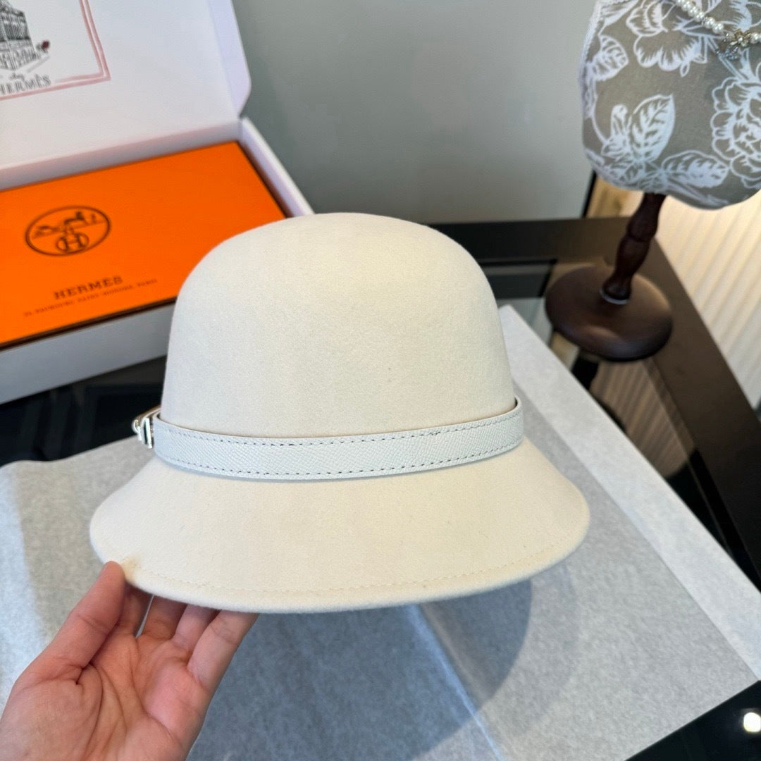 Gorro de lana nuevo PV26