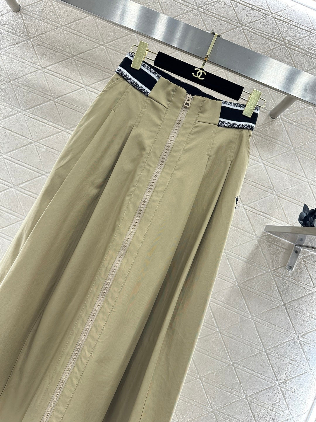 26SS NEW A-line skirt
