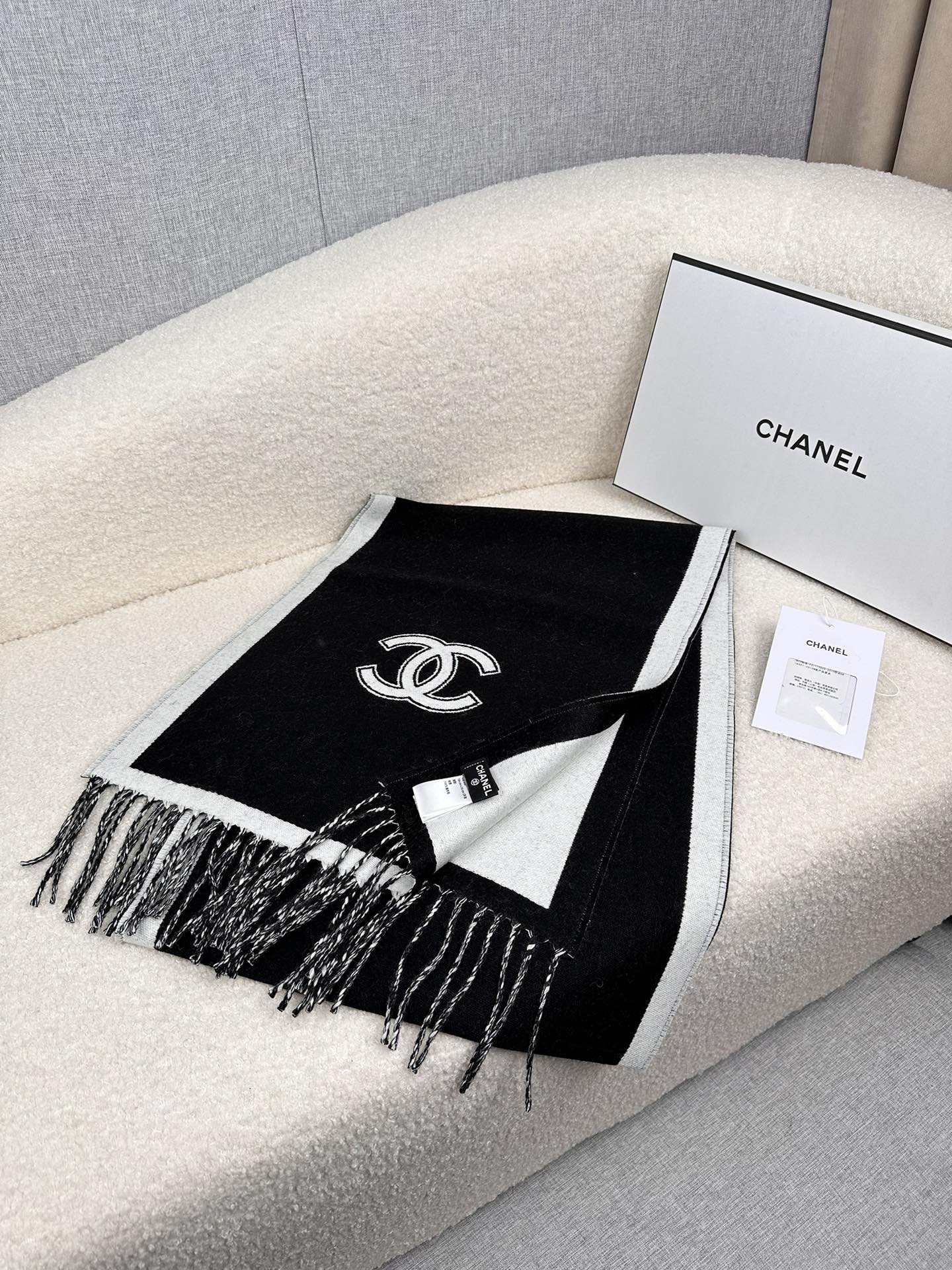 26SS NEUES Tuch
