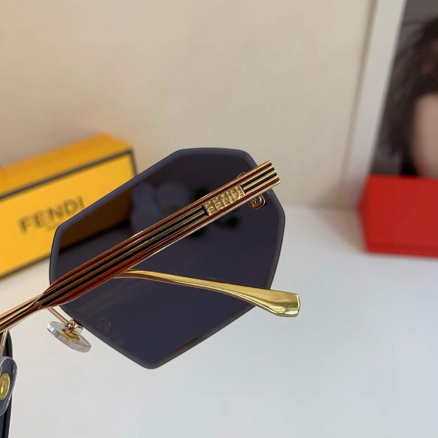 26SS Neue Sonnenbrillen