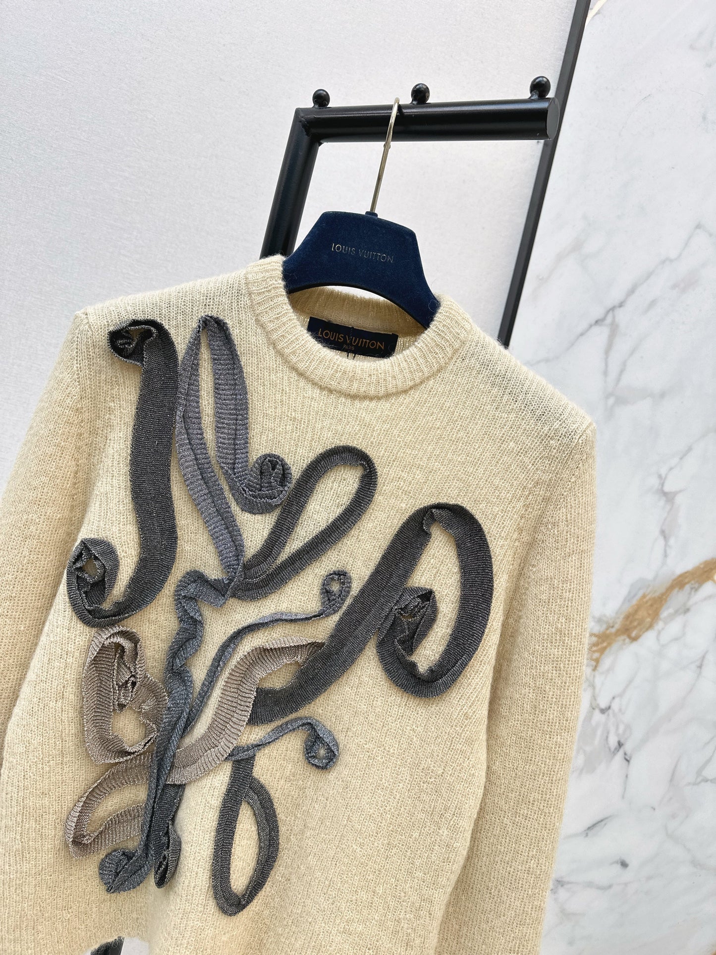 26SS NEW rosette detail sweater
