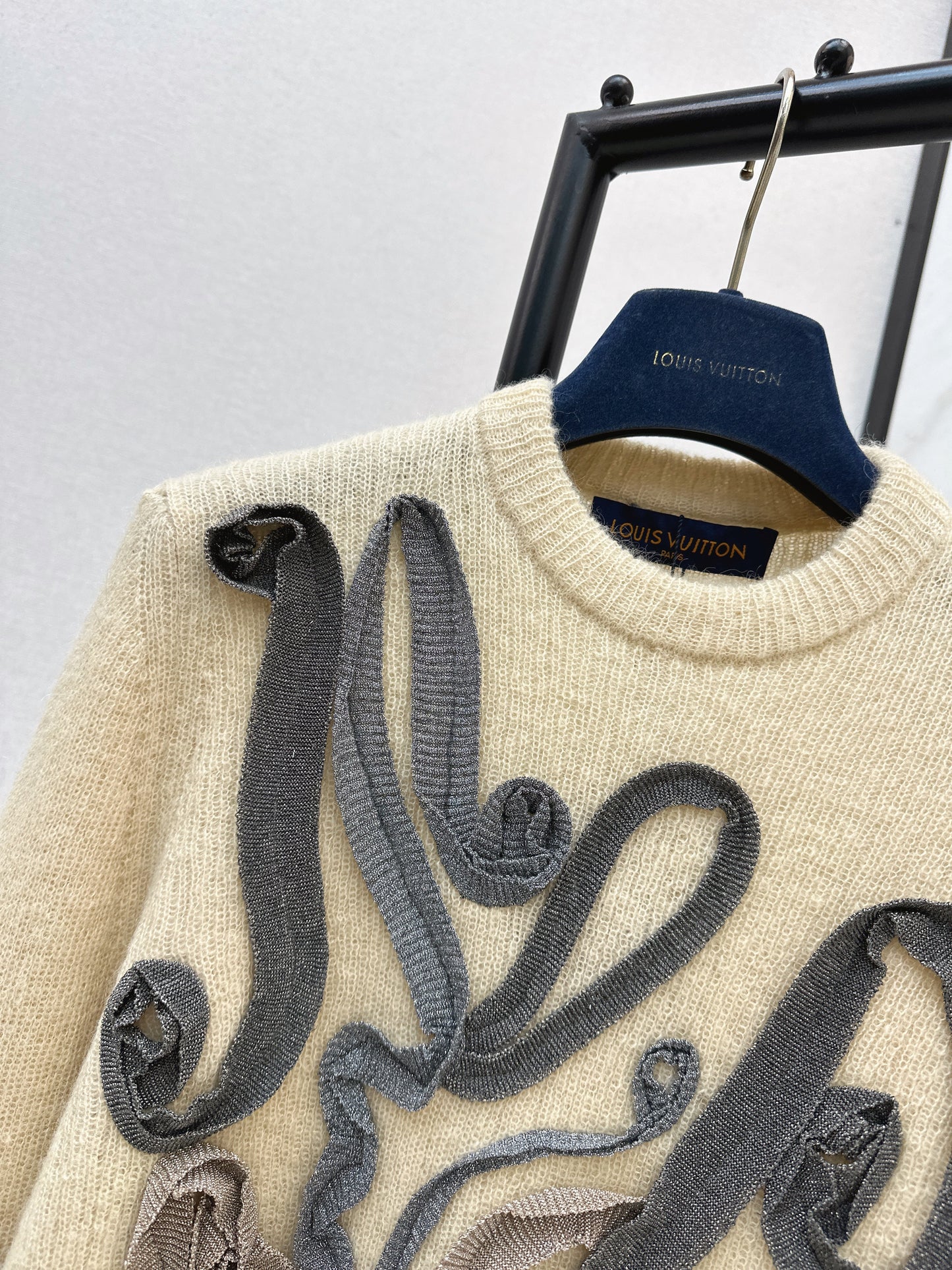 26SS NEW rosette detail sweater