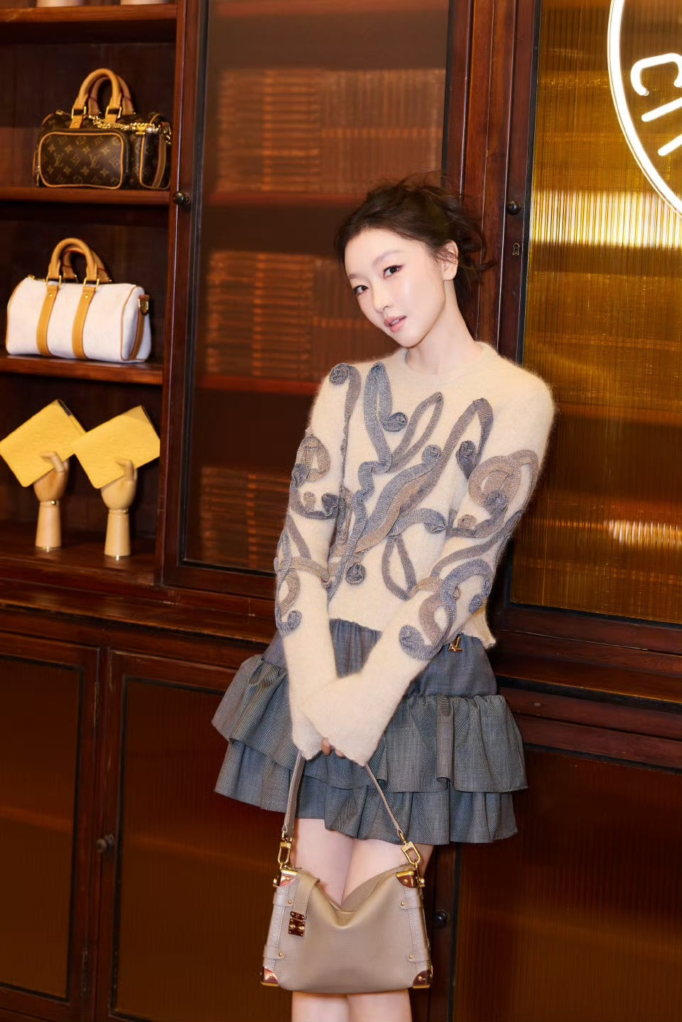 26SS NEW rosette detail sweater