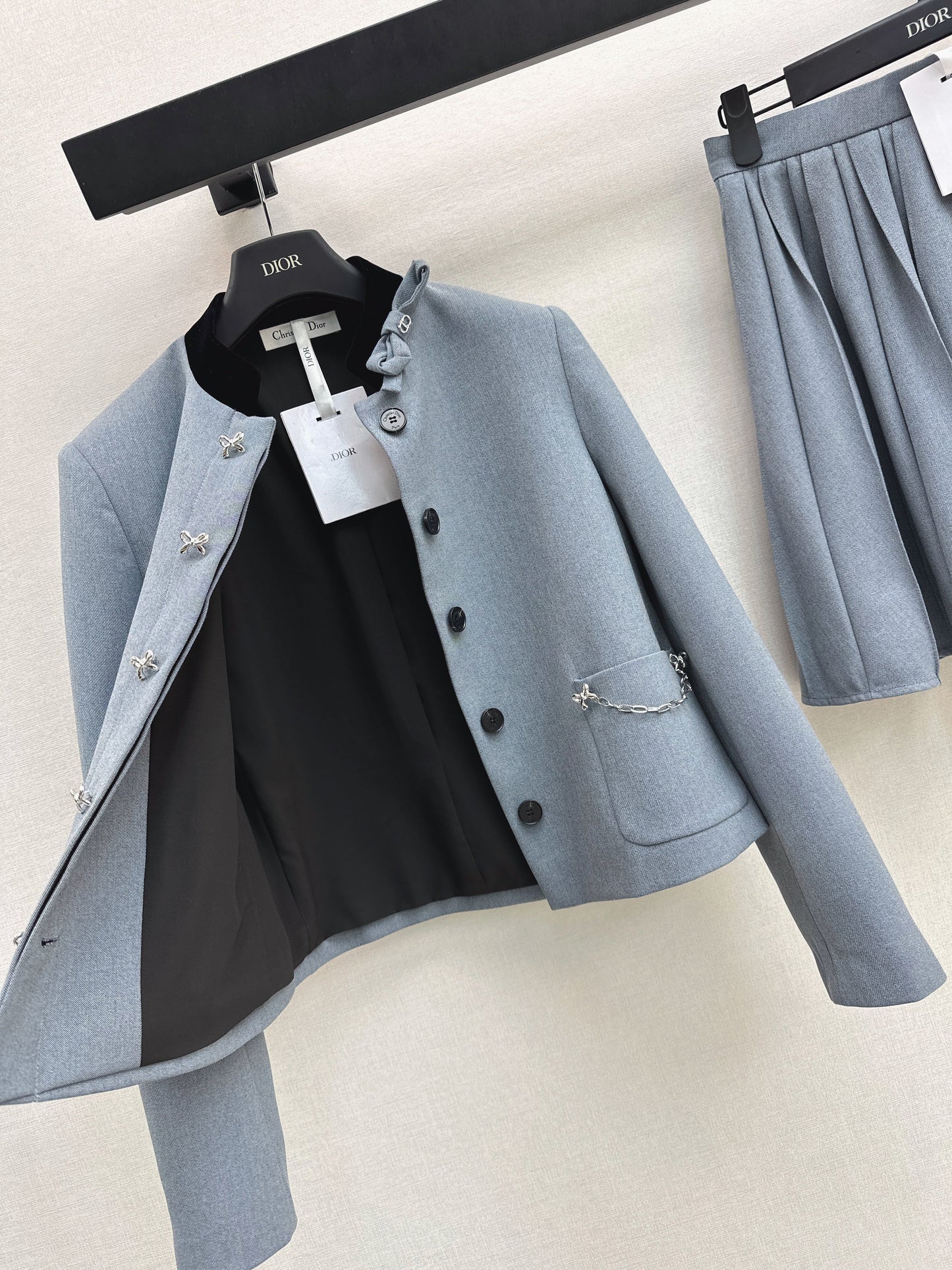 26SS NEUE Kontrast-Stehkragenjacke