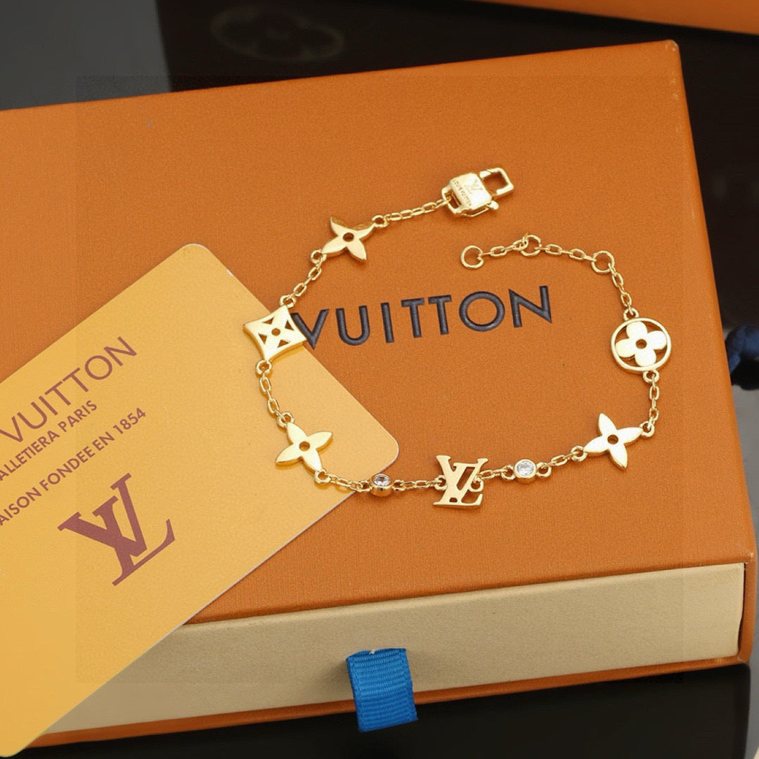 26SS Neues Buchstabenarmband
