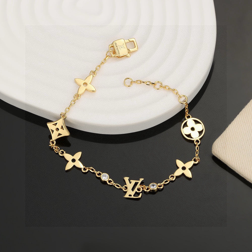 26SS Neues Buchstabenarmband