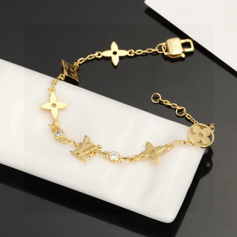 26SS Neues Buchstabenarmband