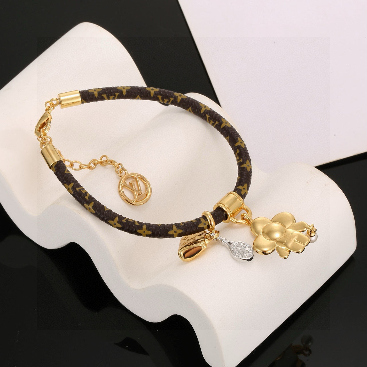 26SS Neues Armband
