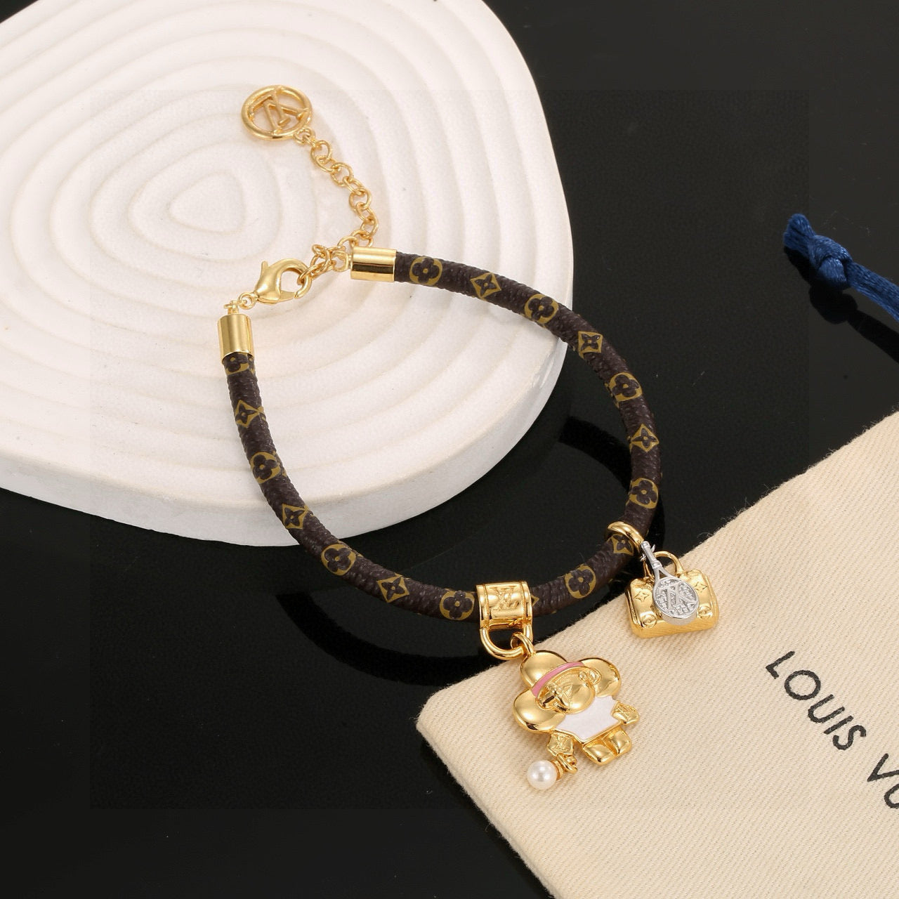 26SS Neues Armband