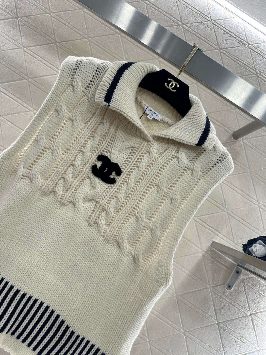 26SS NEW Knitted vest