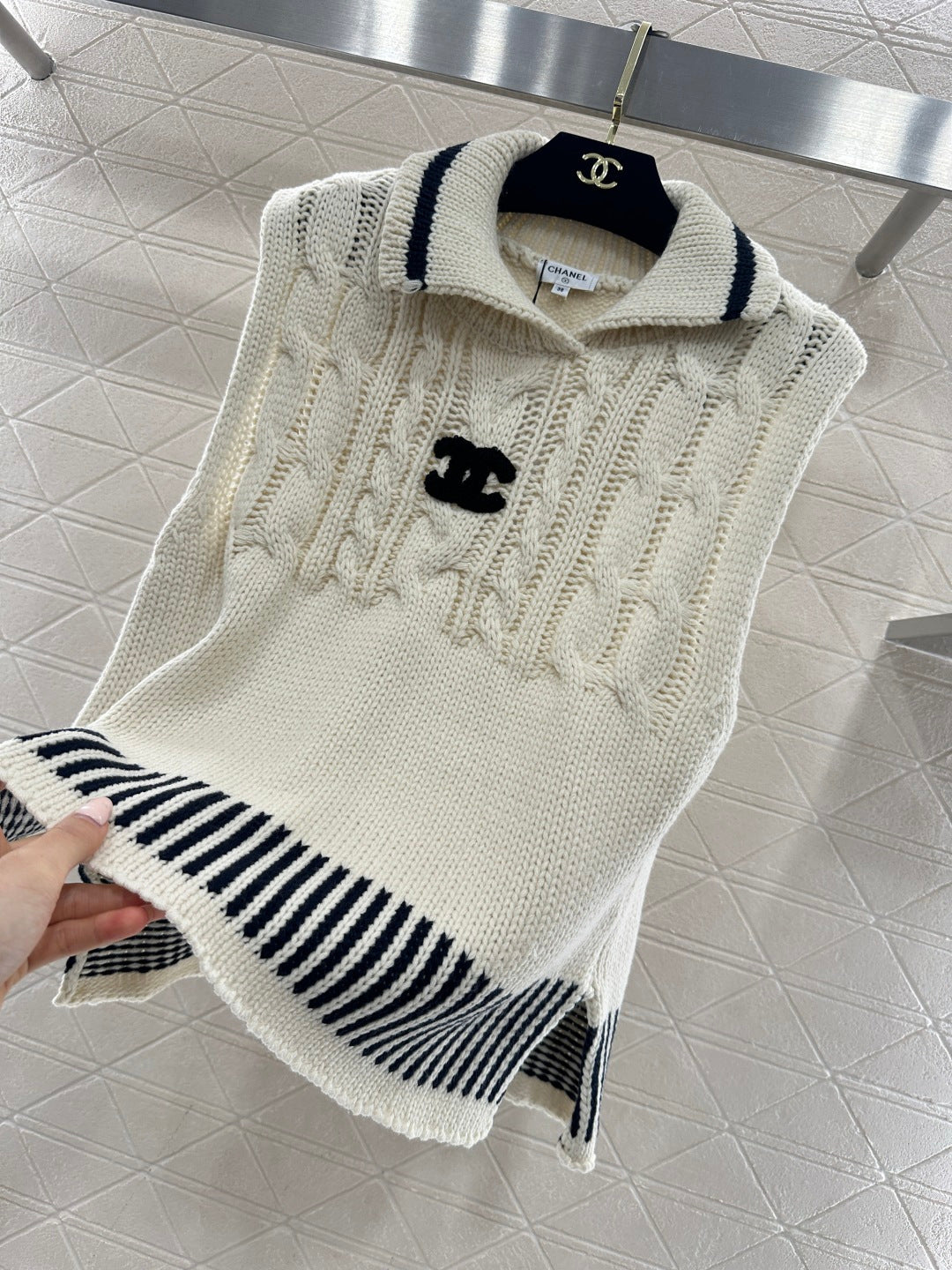 26SS NEW Knitted vest