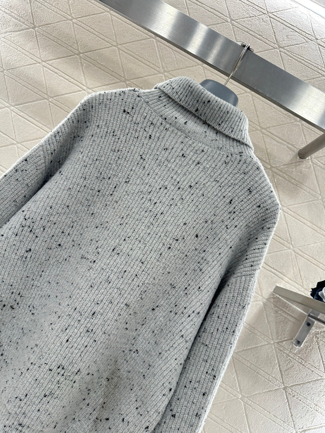 26SS NEW Knitted sweater