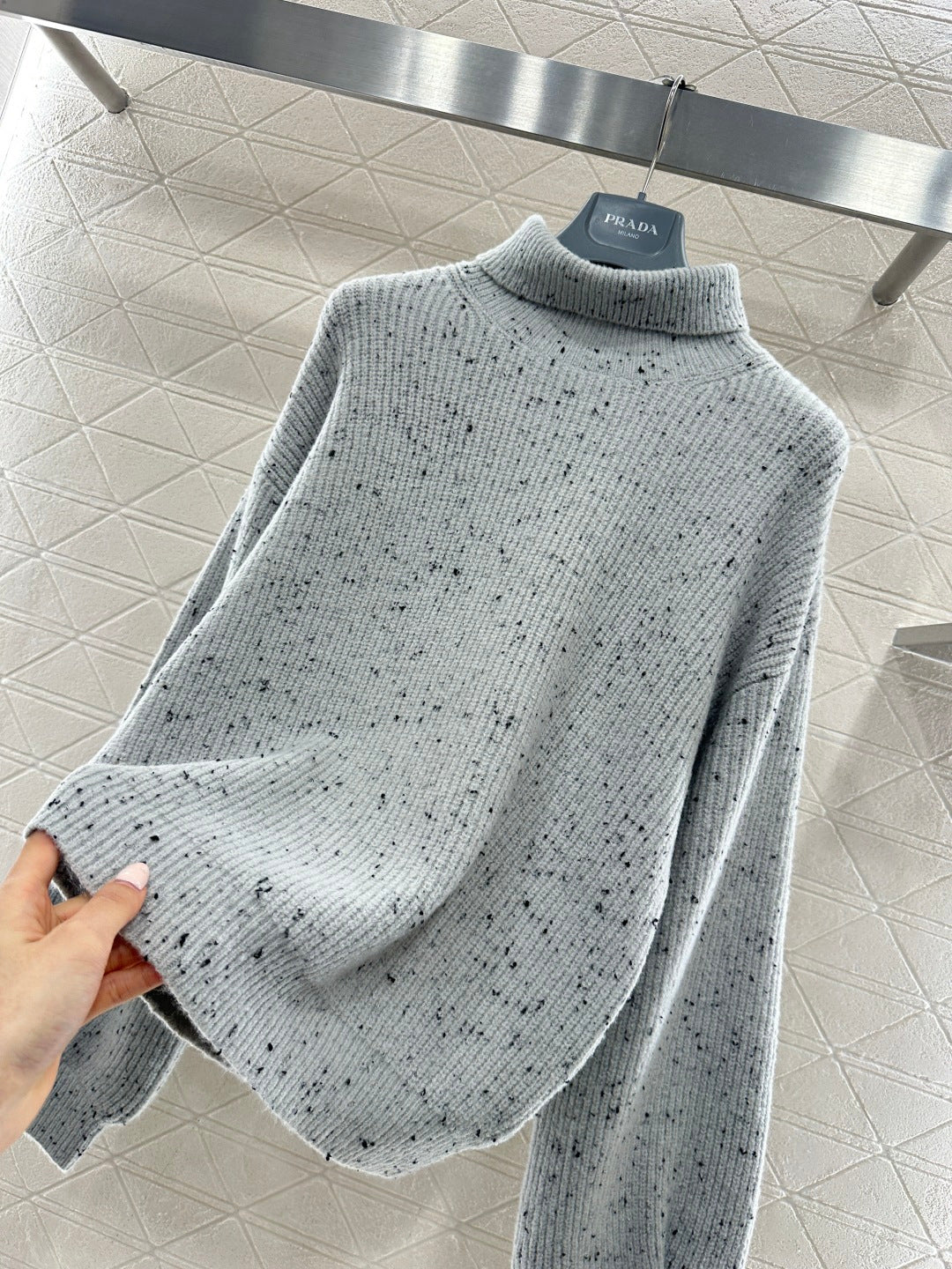 26SS NEW Knitted sweater