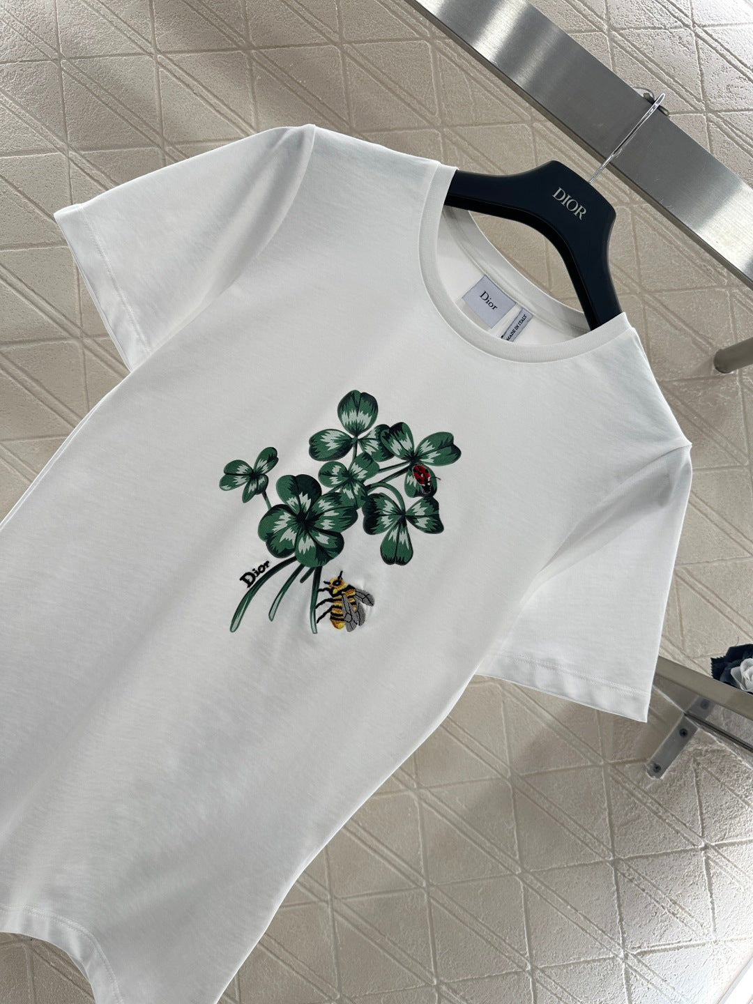 26SS NEUES Glücksklee T-Shirt