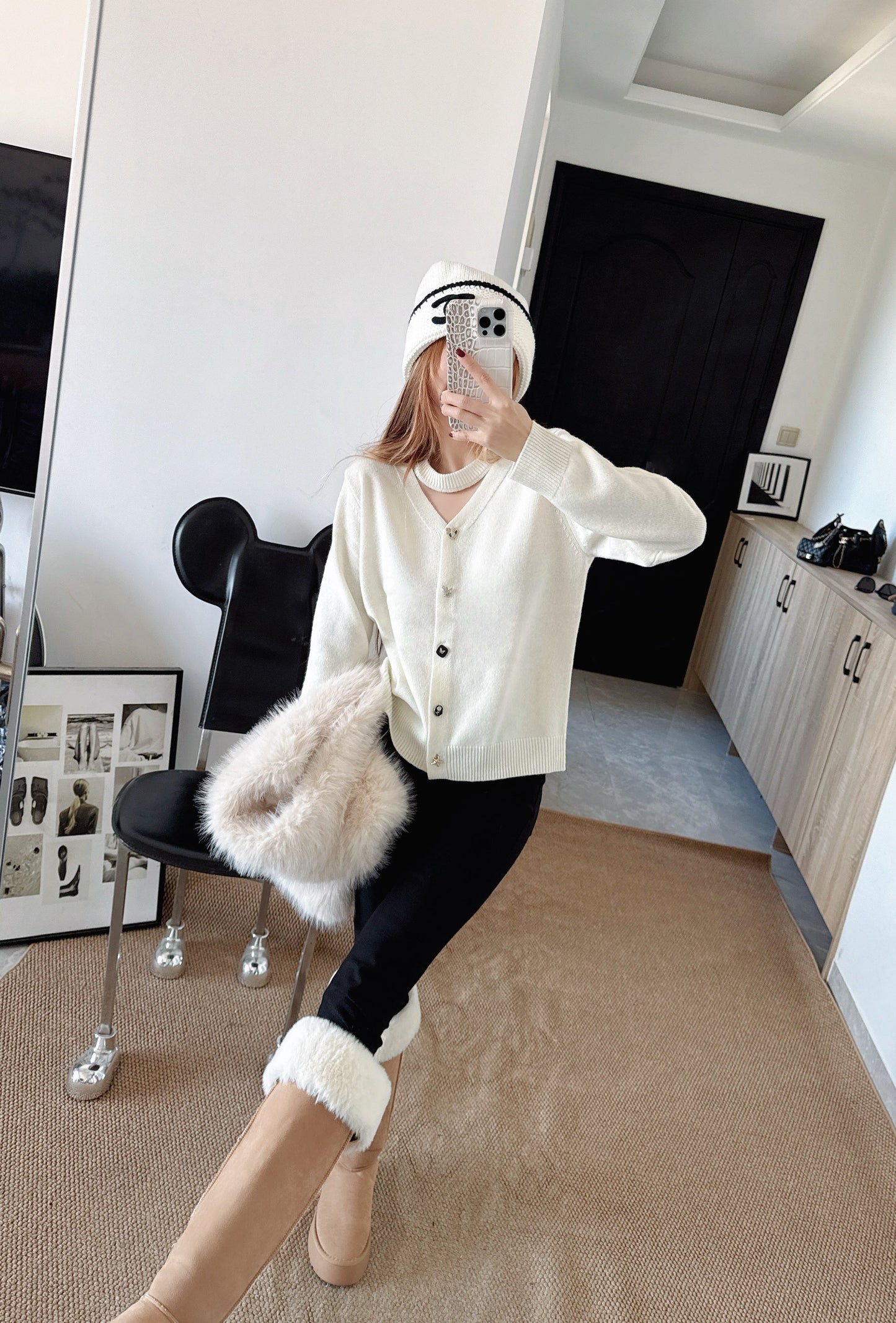 26SS NEUER Wollcardigan