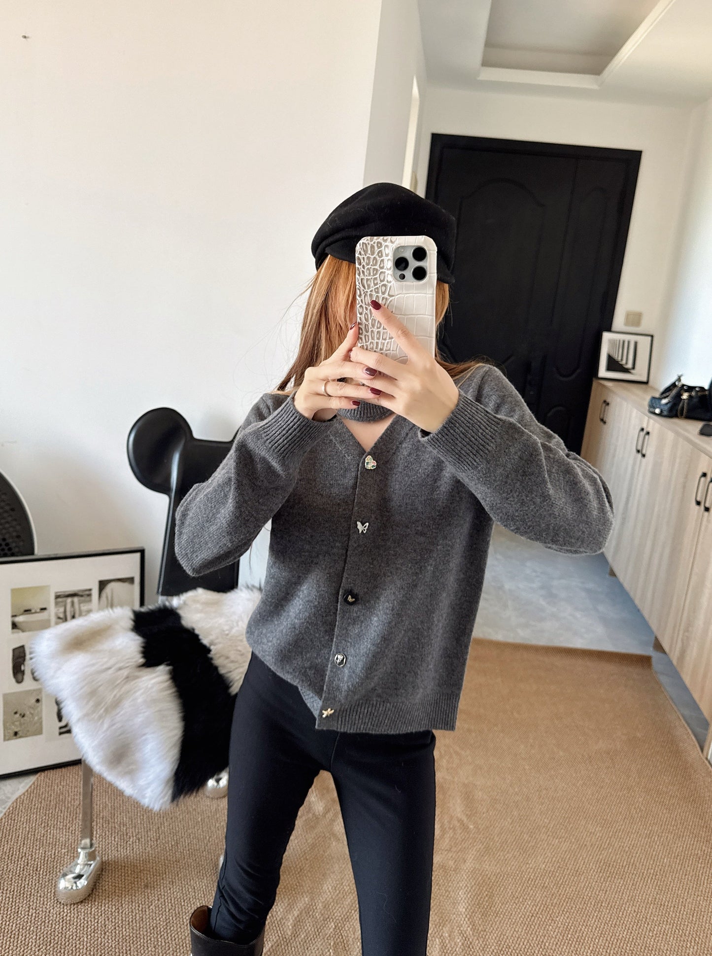 26SS NEUER Wollcardigan