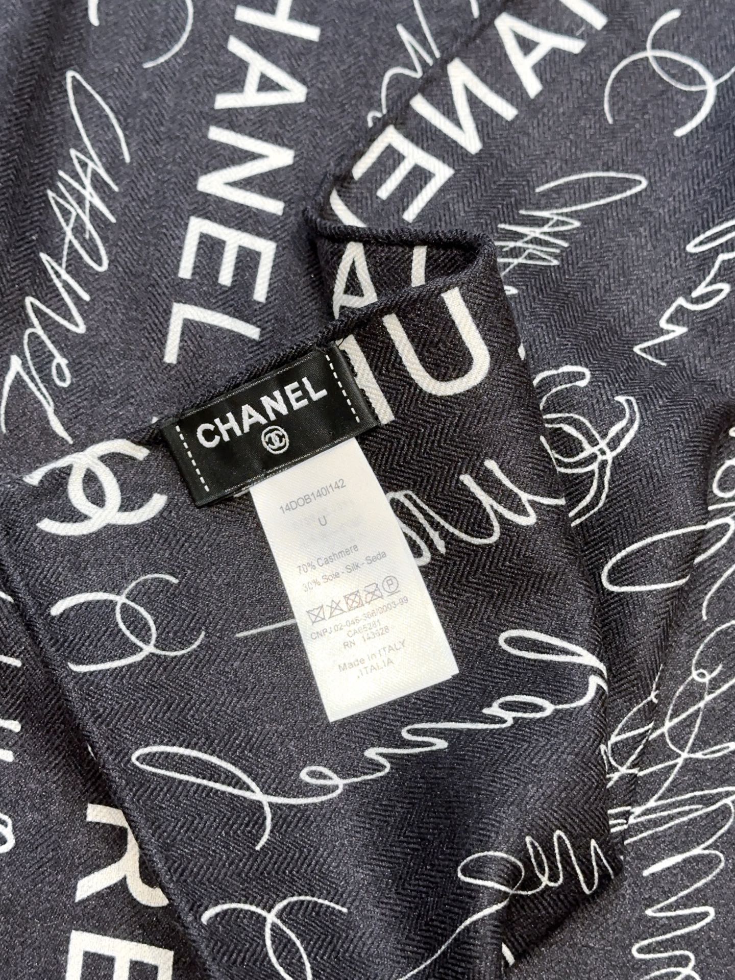 Mantón de terciopelo NUEVO 26SS