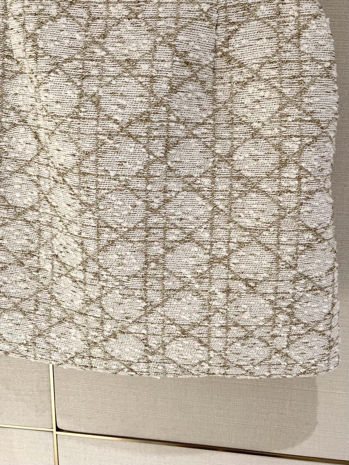 26SS NEW Textured Fabric Skirt