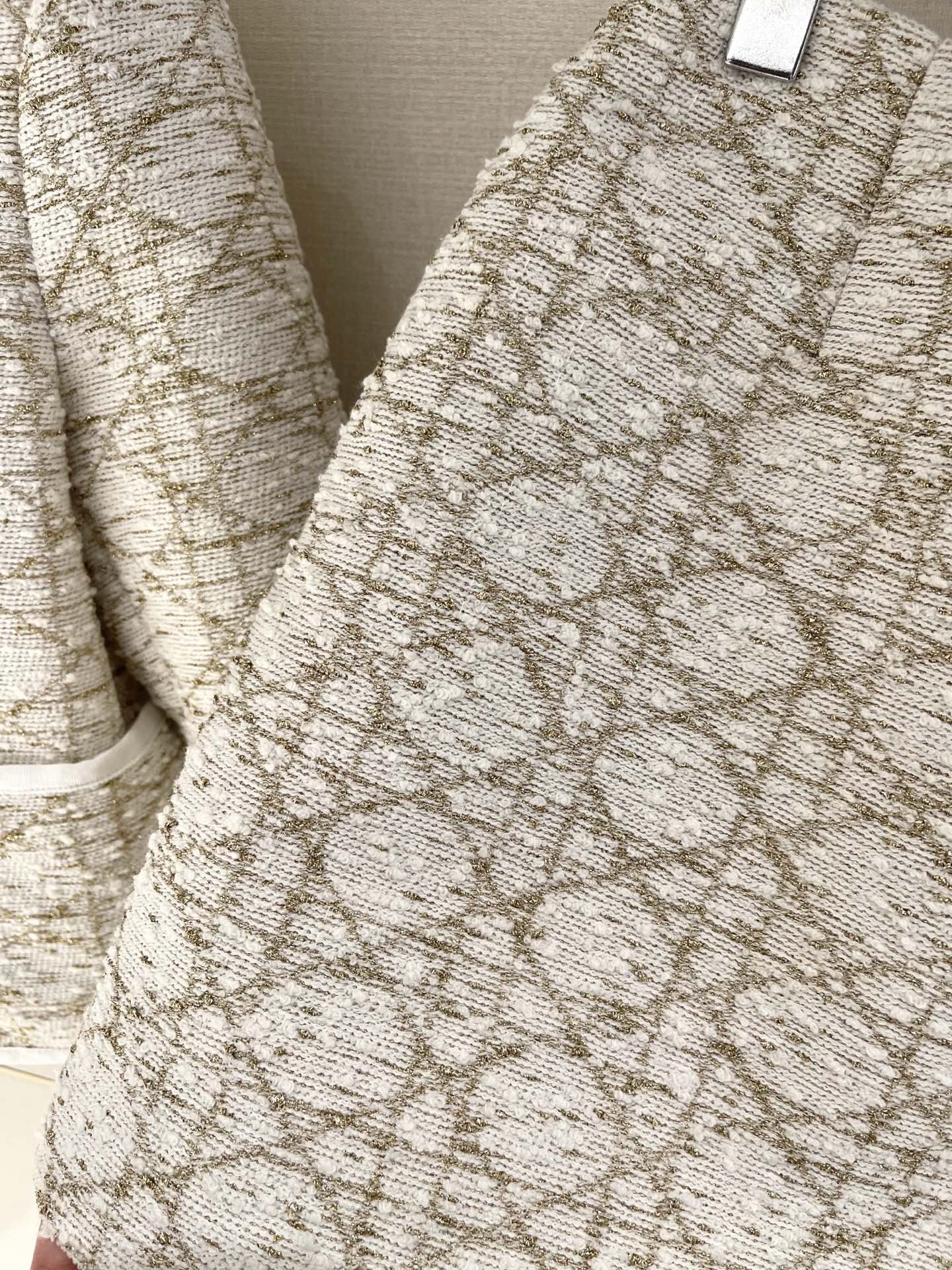 26SS NEW Textured Fabric Skirt