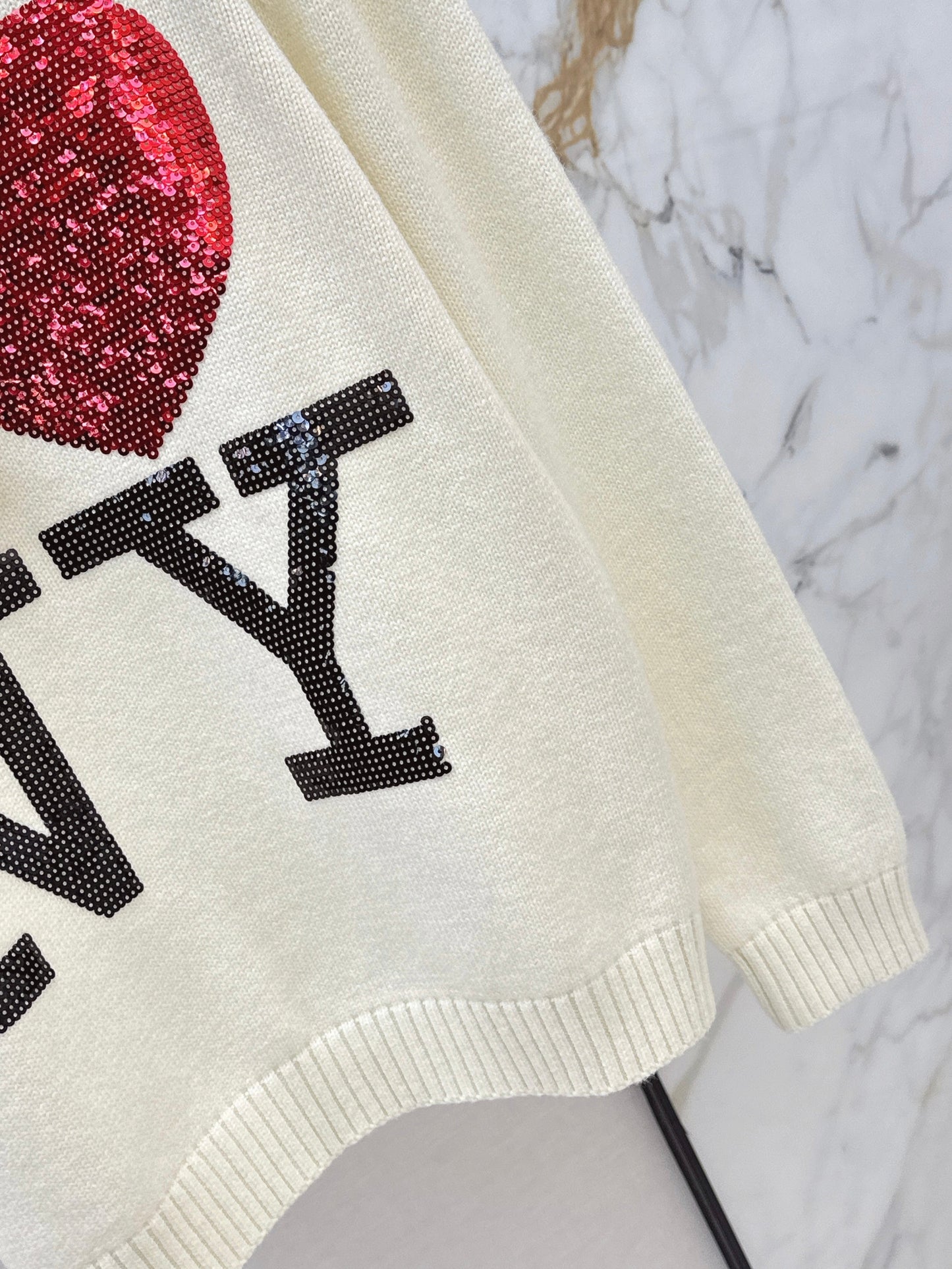 26SS NEW sequin knit sweater