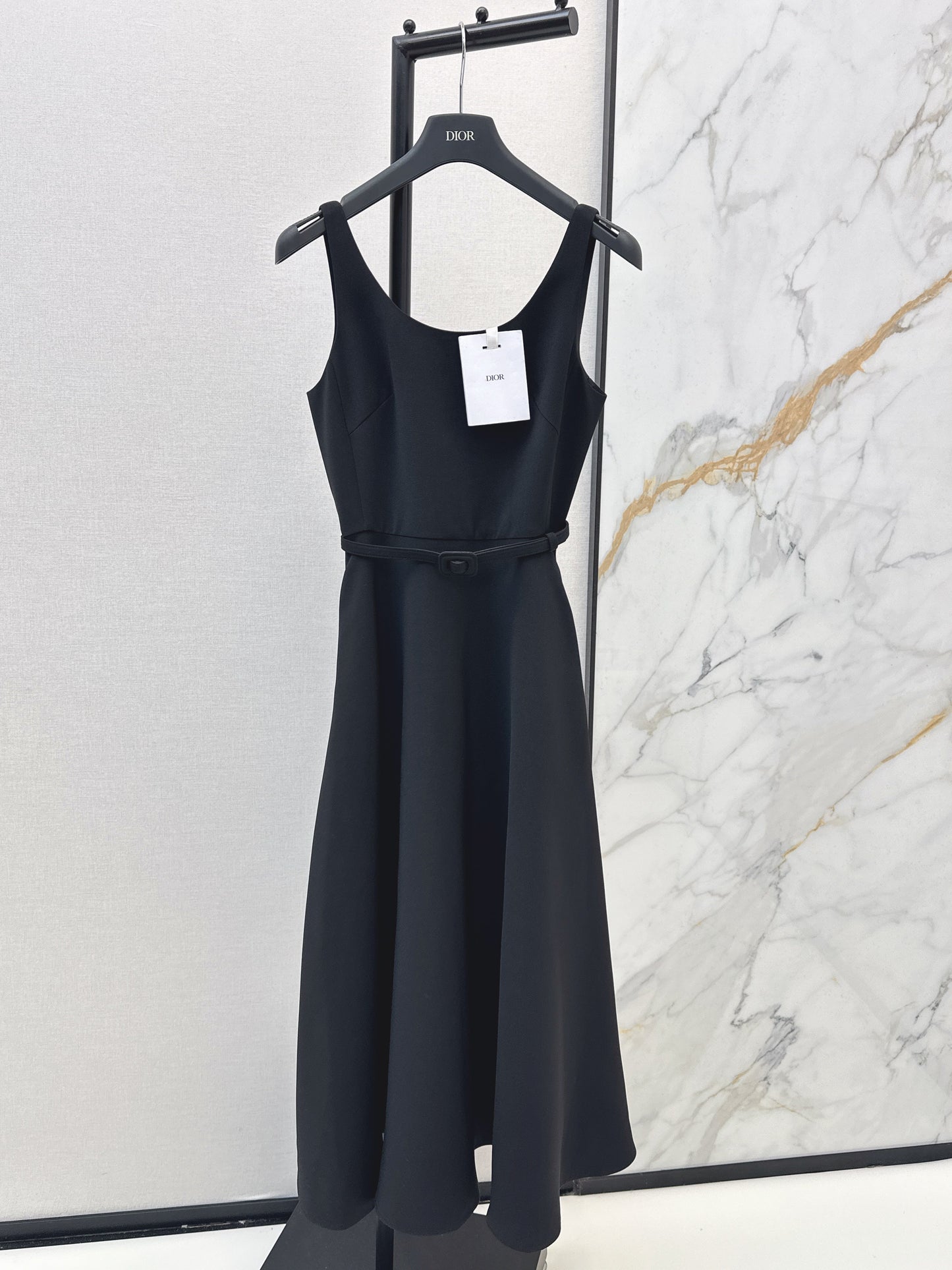 26SS NEW classic sleeveless belted dress