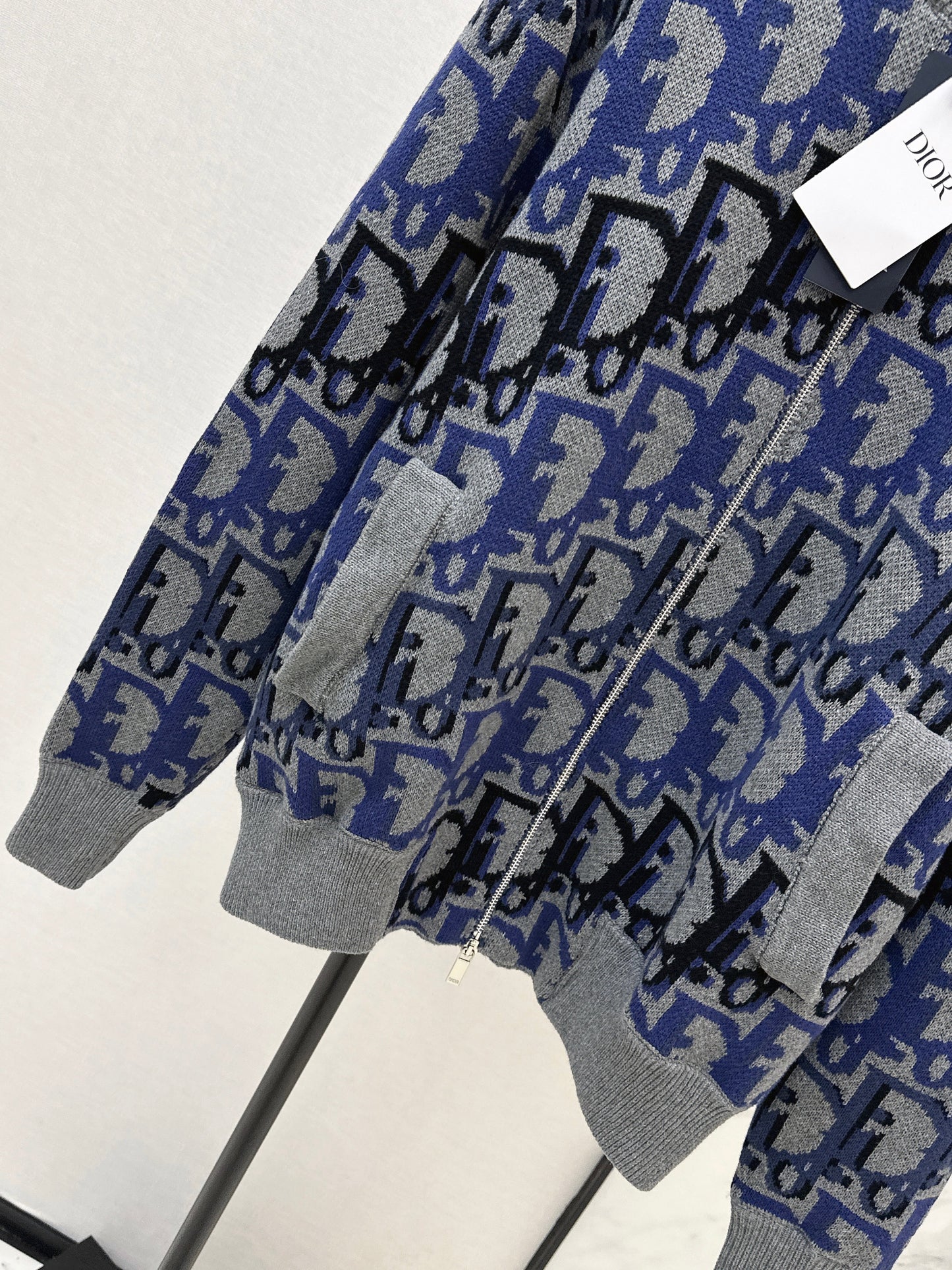 26SS NEW zip-up wool cardigan
