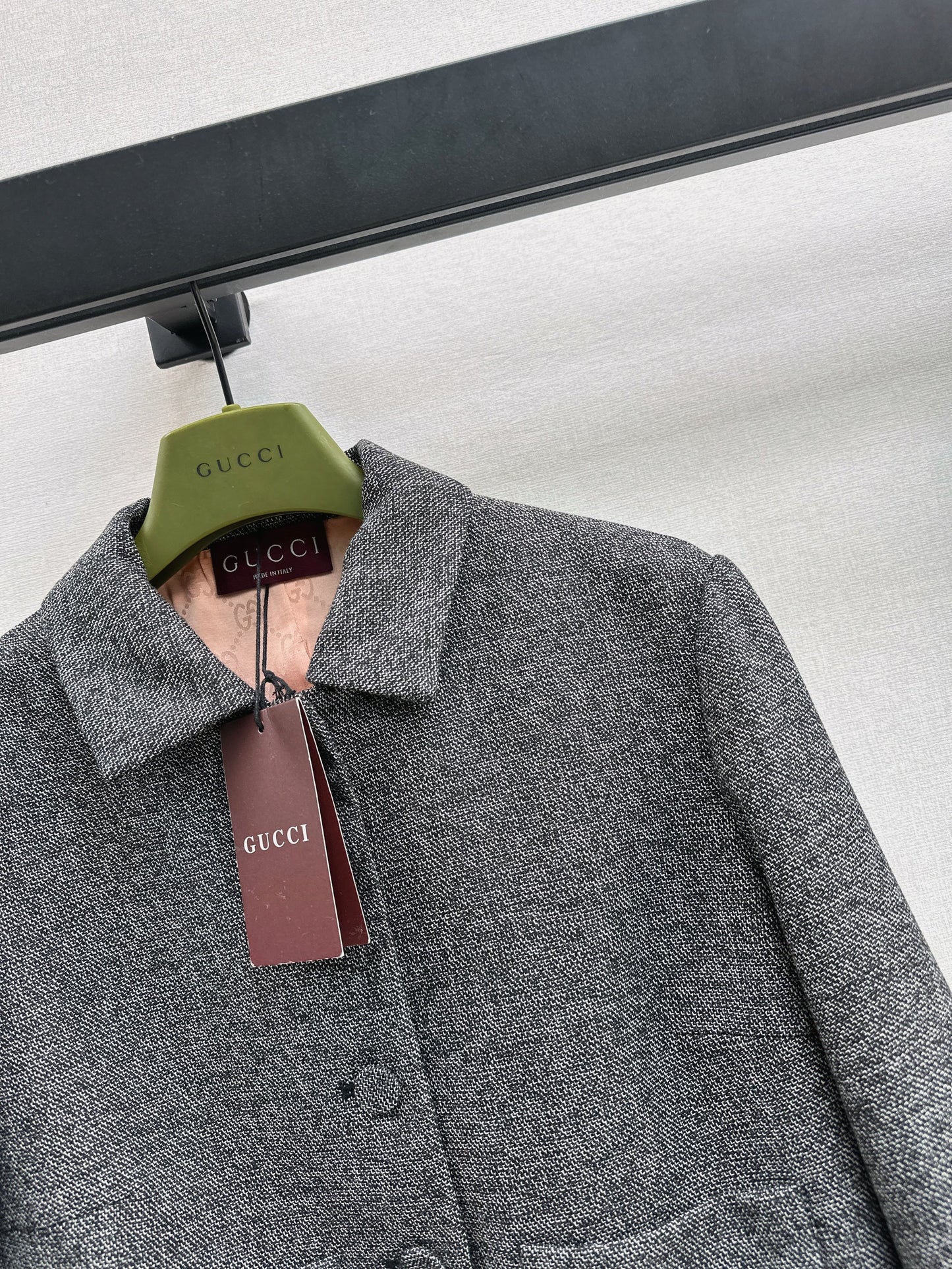 26SS NEUE Jacke mit Umlegekragen