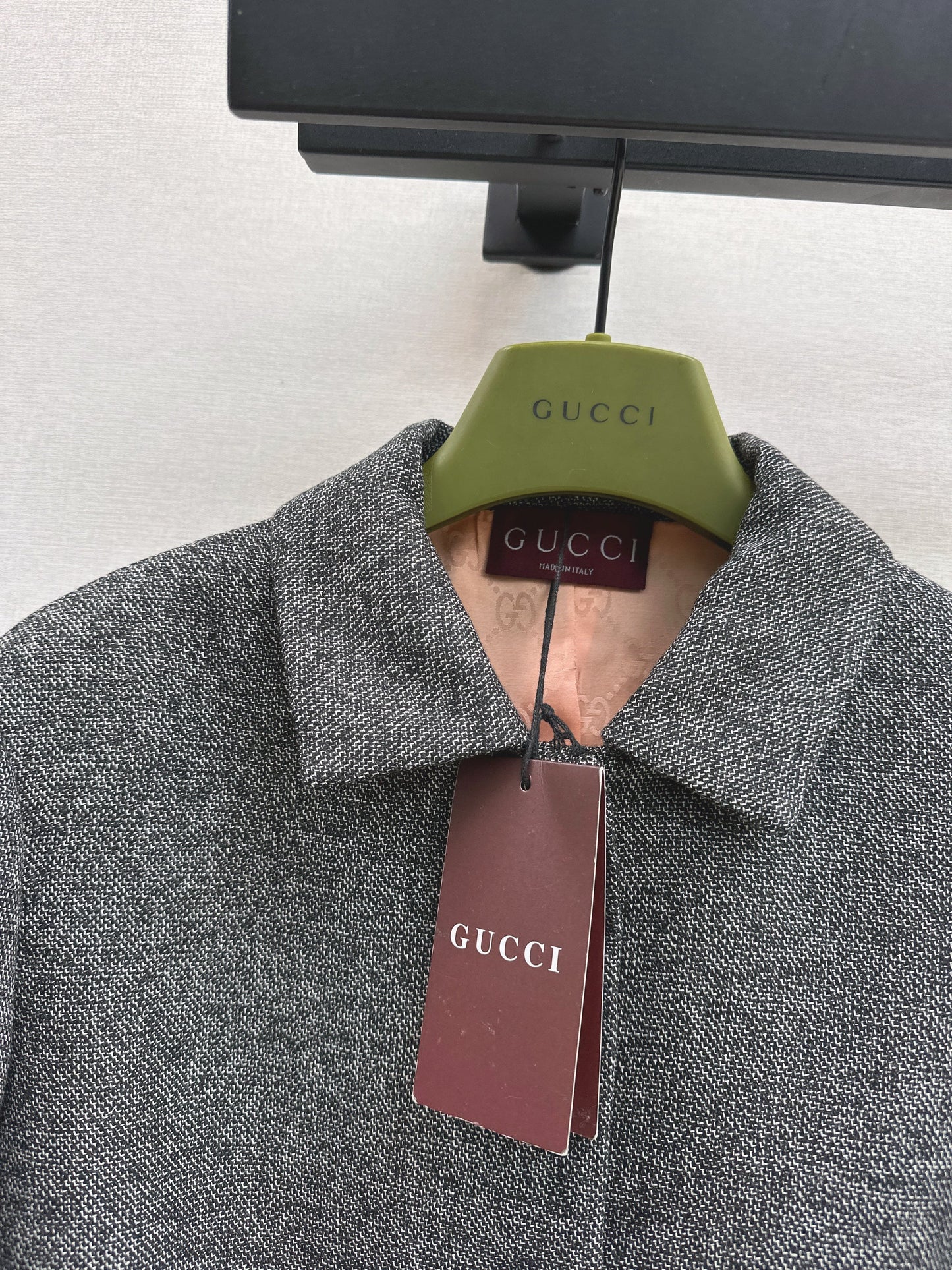 26SS NEUE Jacke mit Umlegekragen