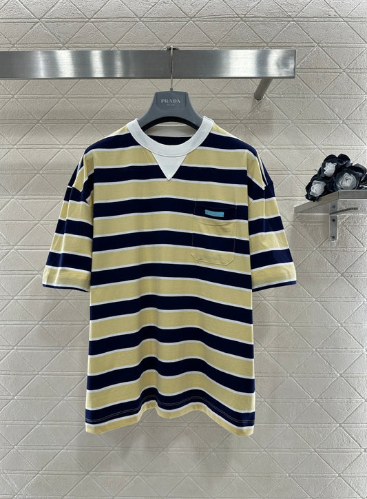 26SS NEUES Gestreiftes T-Shirt mit überschnittenen Schultern