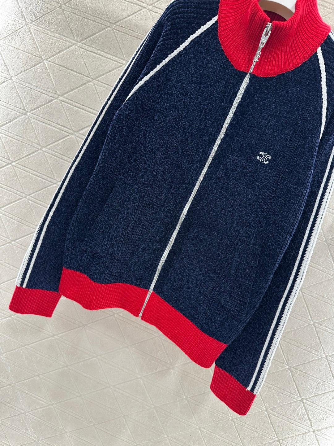 26SS NEUE Strickjacke