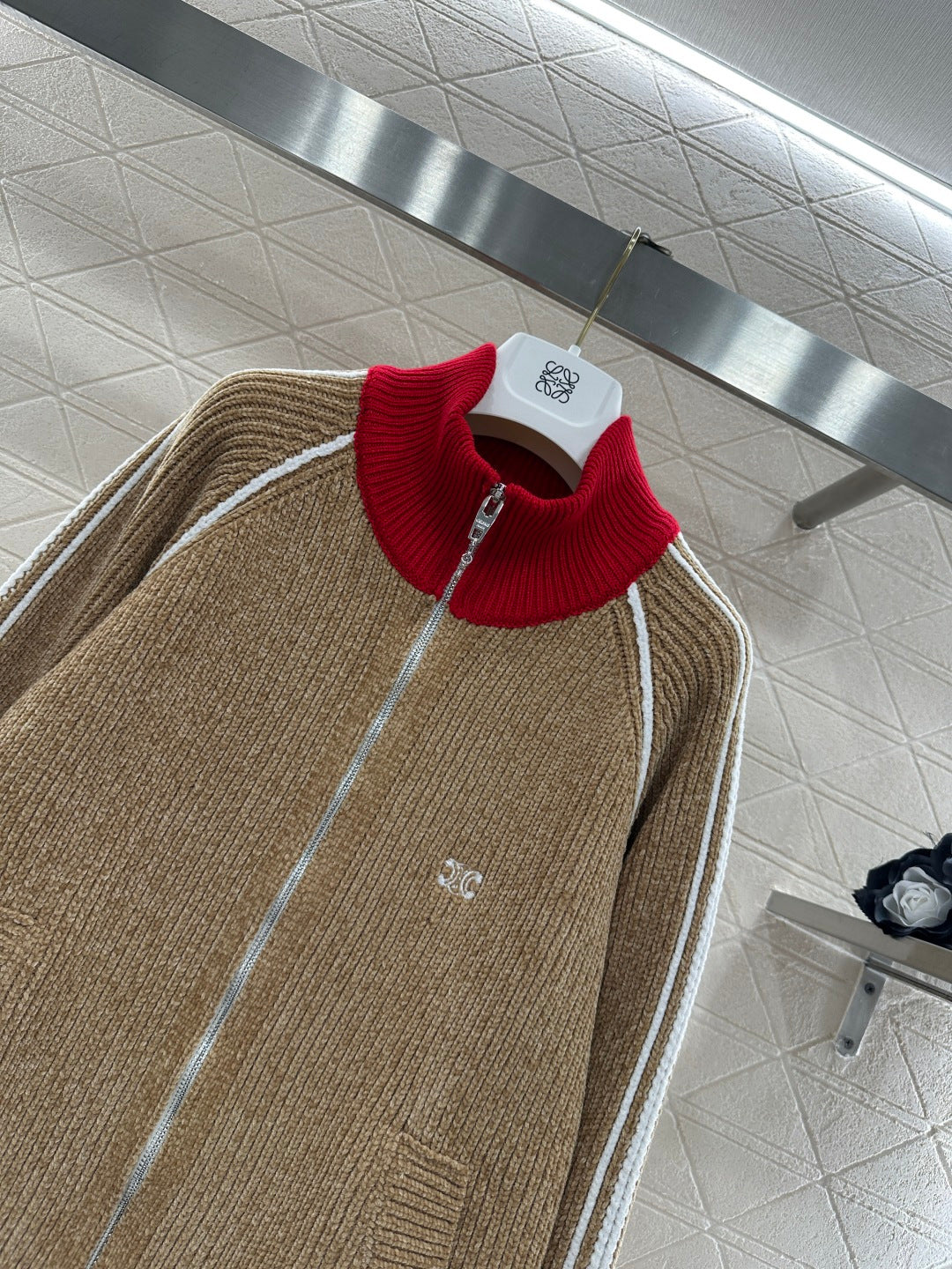26SS NEUE Strickjacke