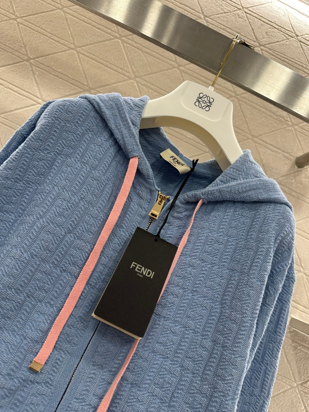 26SS NEUE Strickjacke