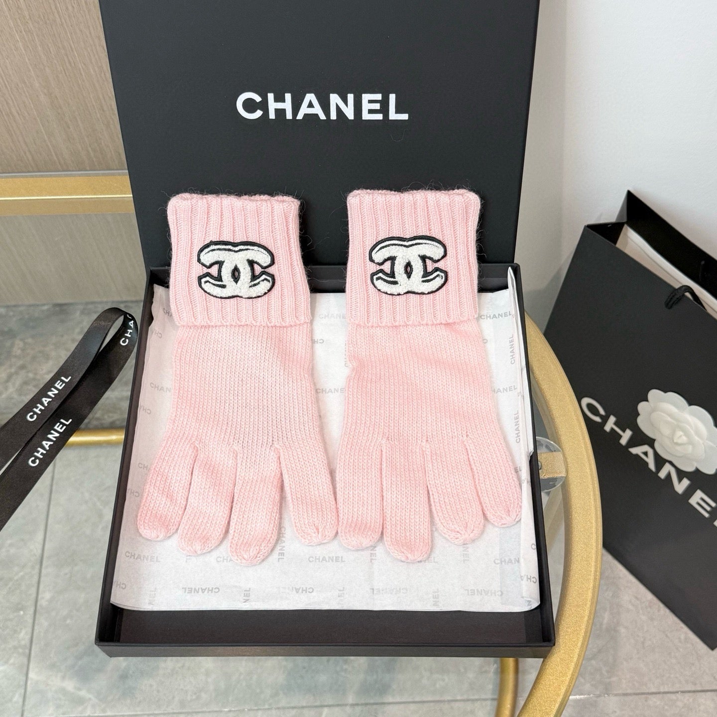 26SS NEUE Handschuhe aus Wolle