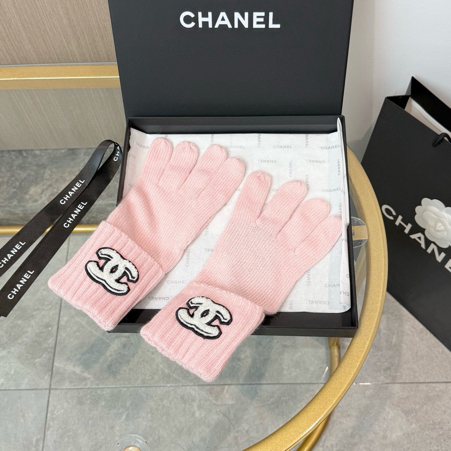 26SS NEUE Handschuhe aus Wolle