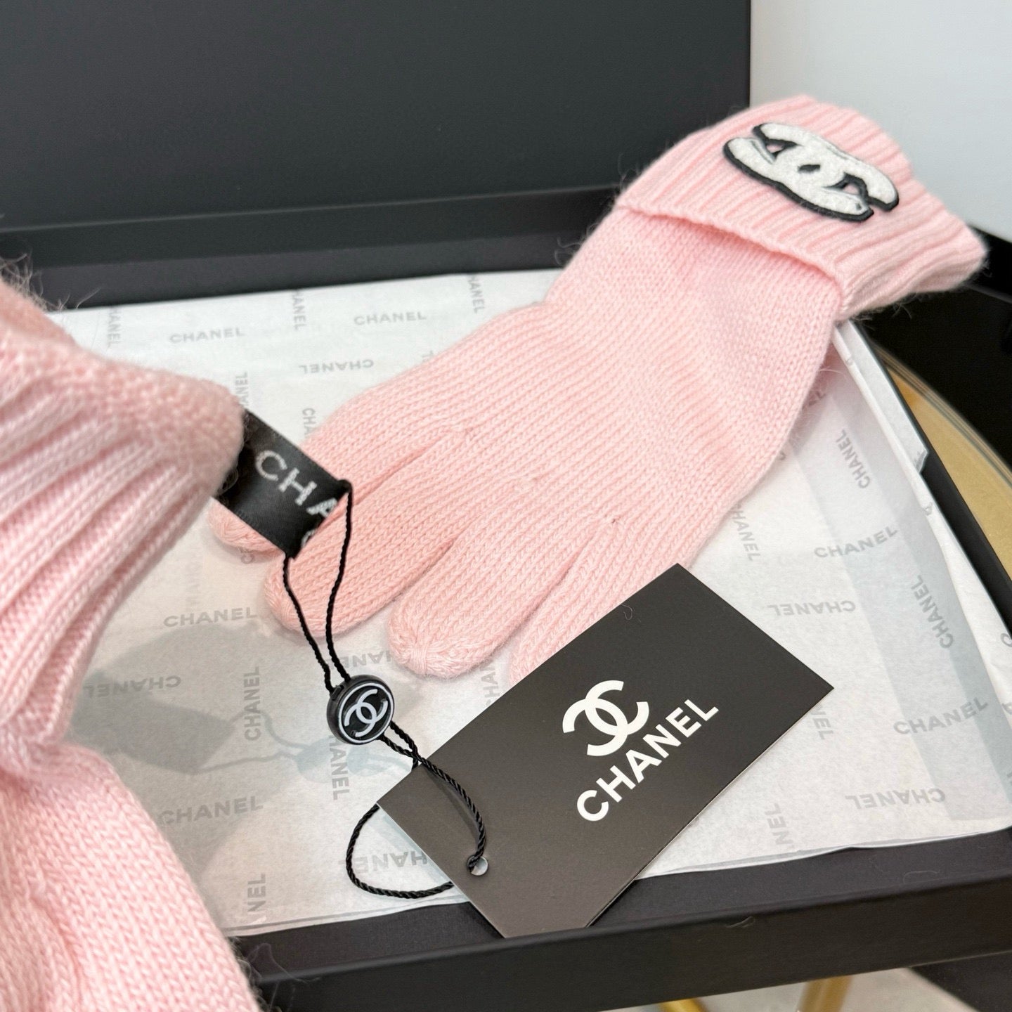 26SS NEUE Handschuhe aus Wolle